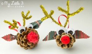 Two-Pinecone-Reindeer