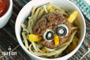 Tall_Guy_Birdie_Meatballs_and_Veggie_Noodle_Nests